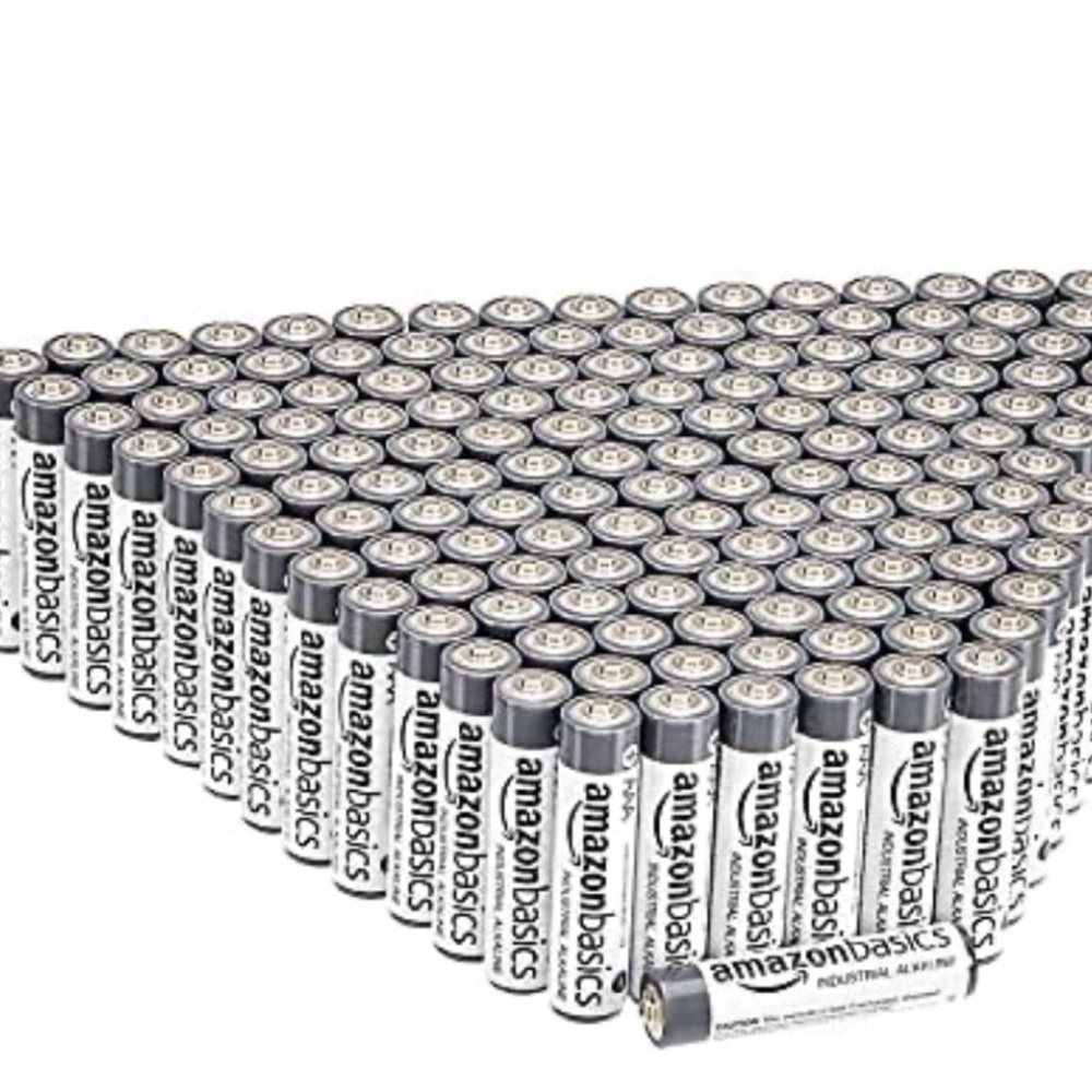 Amazon basics  AAA Batteries 300 NEW